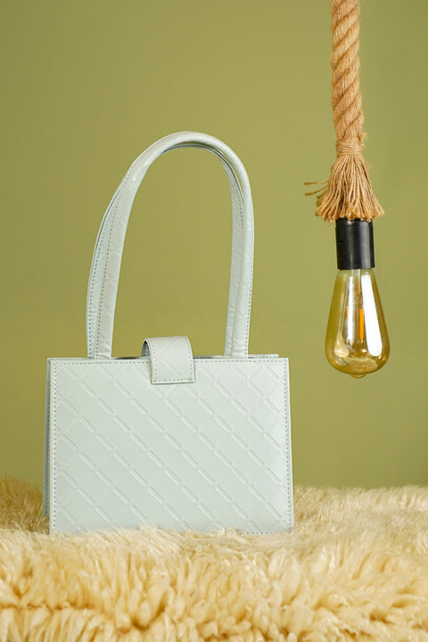RC-13 Sassy Satchel Regalcarrierbyrimsa